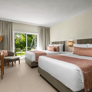 Standard Double Room Two Double Beds Tropical View